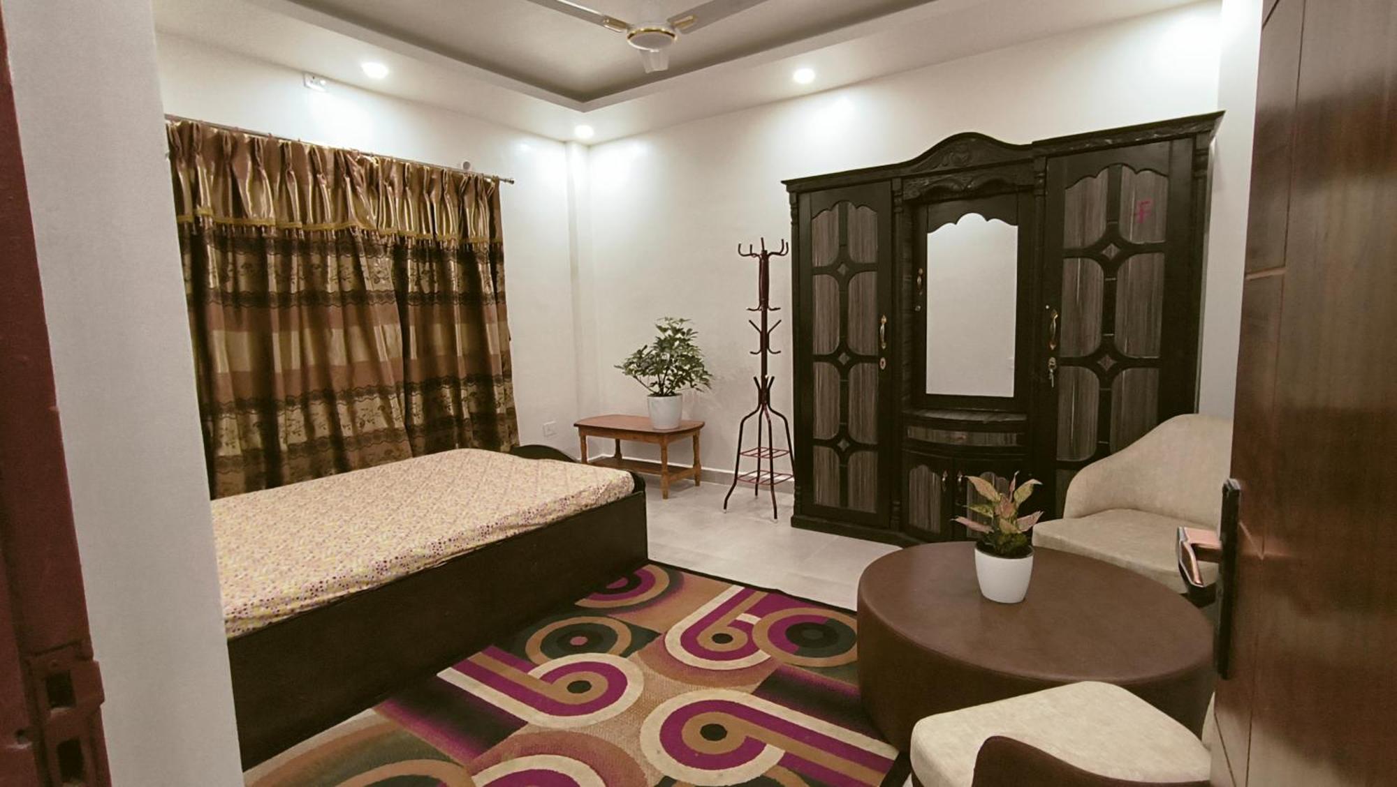2Bhk Rental Apartment Bharatpur  Bagian luar foto